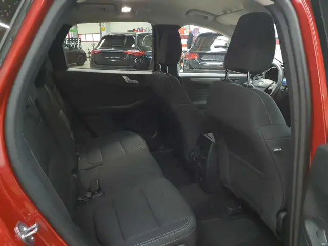 Ford Kuga view 14