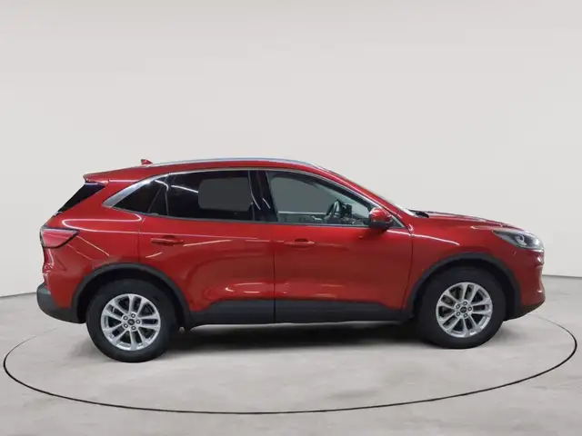 Ford Kuga view 3
