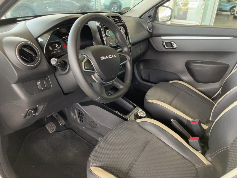 Dacia Spring Essential 45 — photo 12