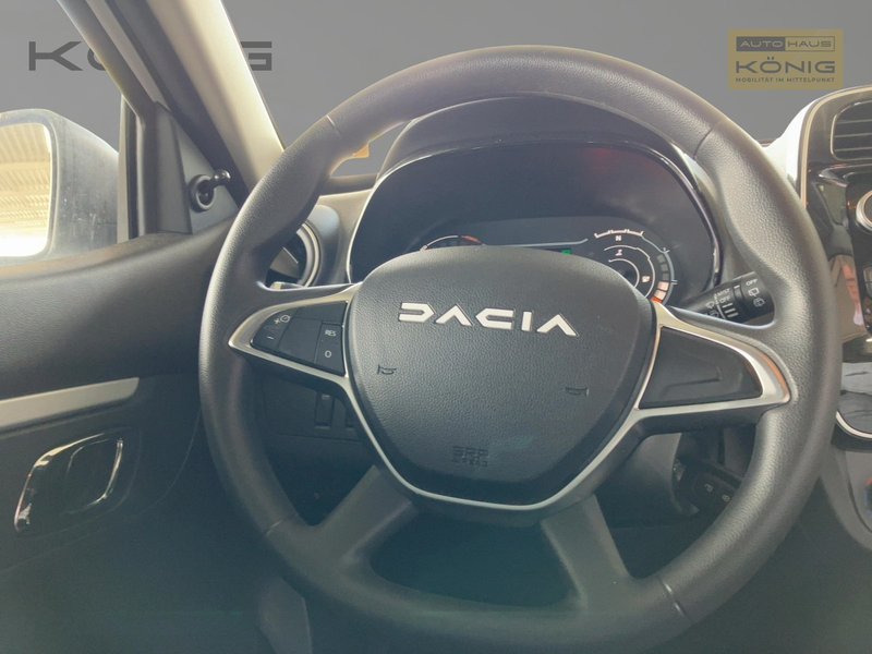 Dacia Spring Essential 45 — photo 10