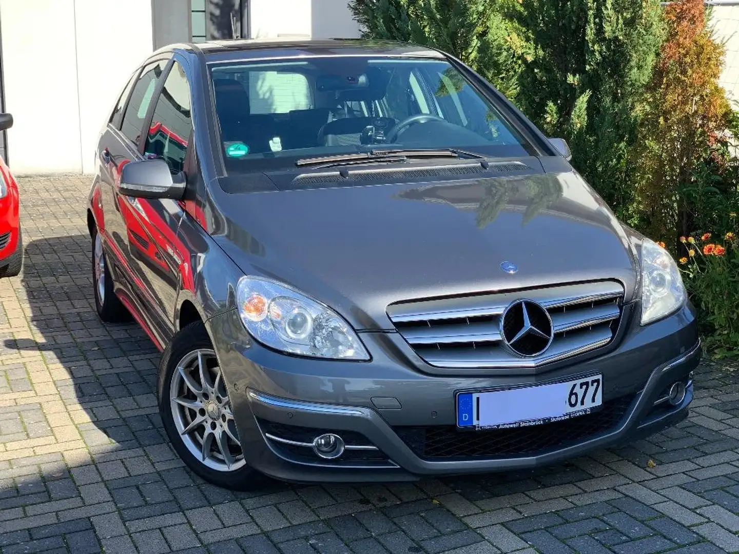 Mercedes-Benz B 200 B 200 CDI Šedá - 1