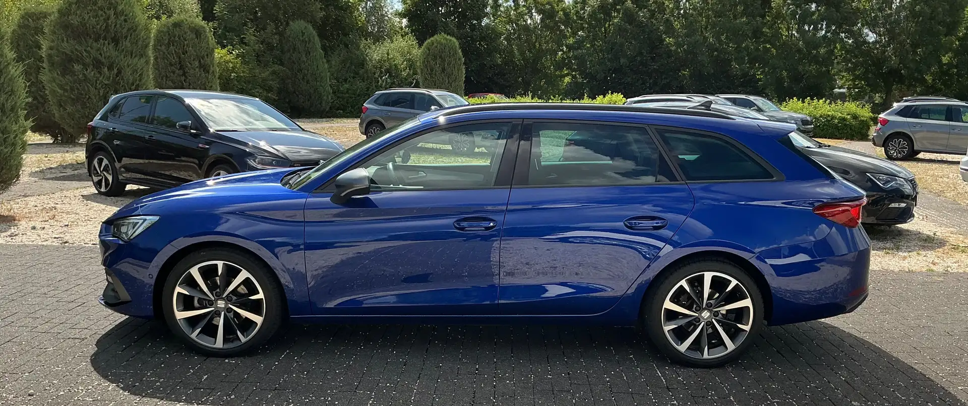 SEAT Leon FR ACC Full-Link Kessy Navi Kamera Performance Blau - 2