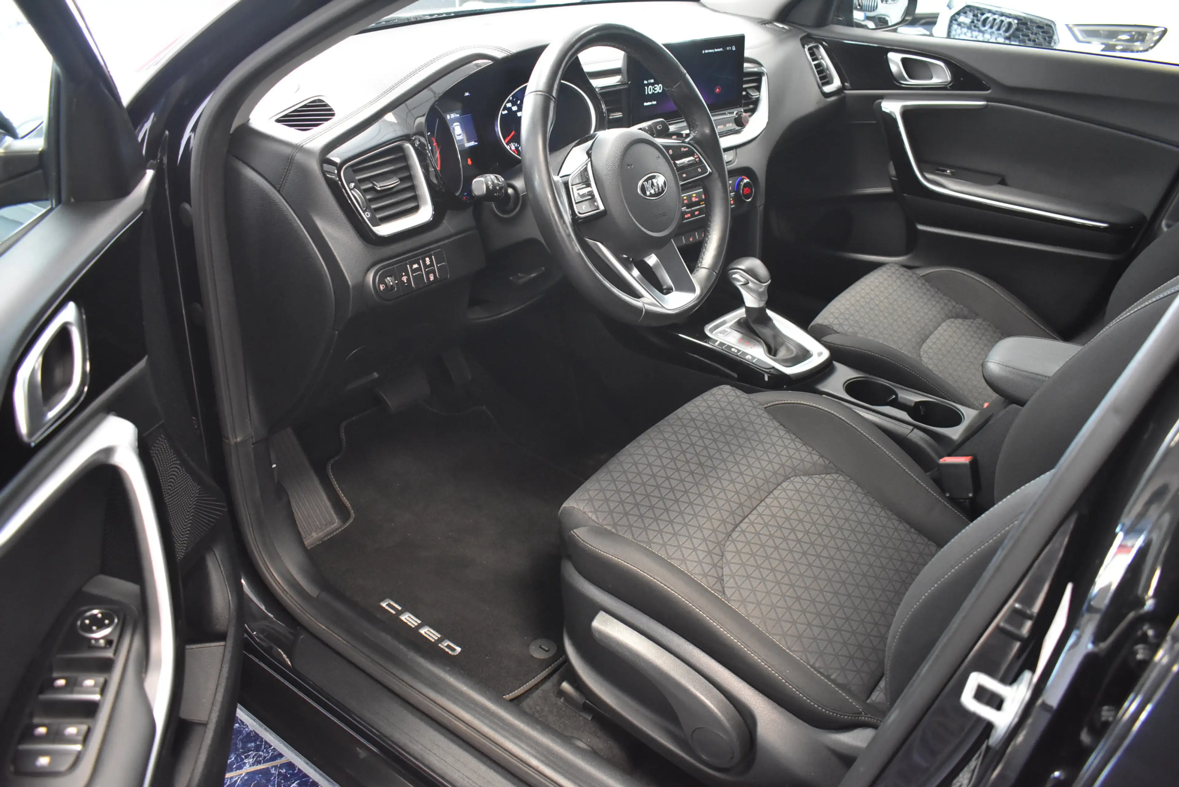 Kia Ceed / cee'd 1.6 CRDI Vision Aut. Navi Kamer Temp Sitzhz — photo 6