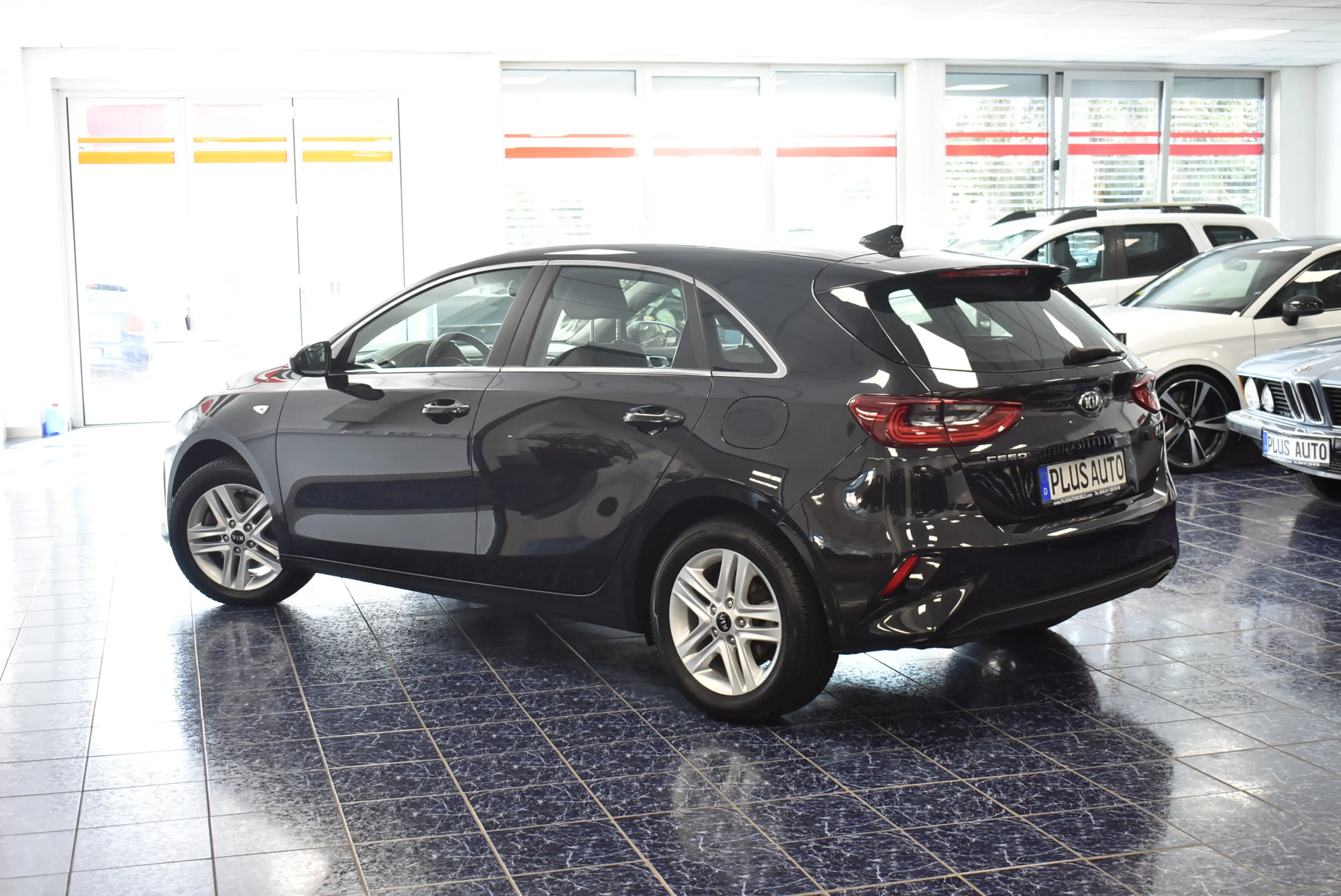 Kia Ceed / cee'd 1.6 CRDI Vision Aut. Navi Kamer Temp Sitzhz — photo 2