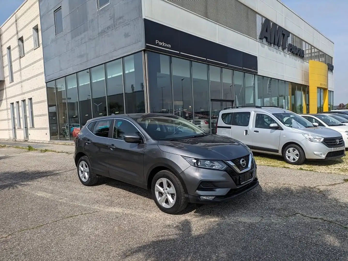 Nissan Qashqai 1.5 dci Business 115cv dct PRONTA CONSEGNA Grigio - 1