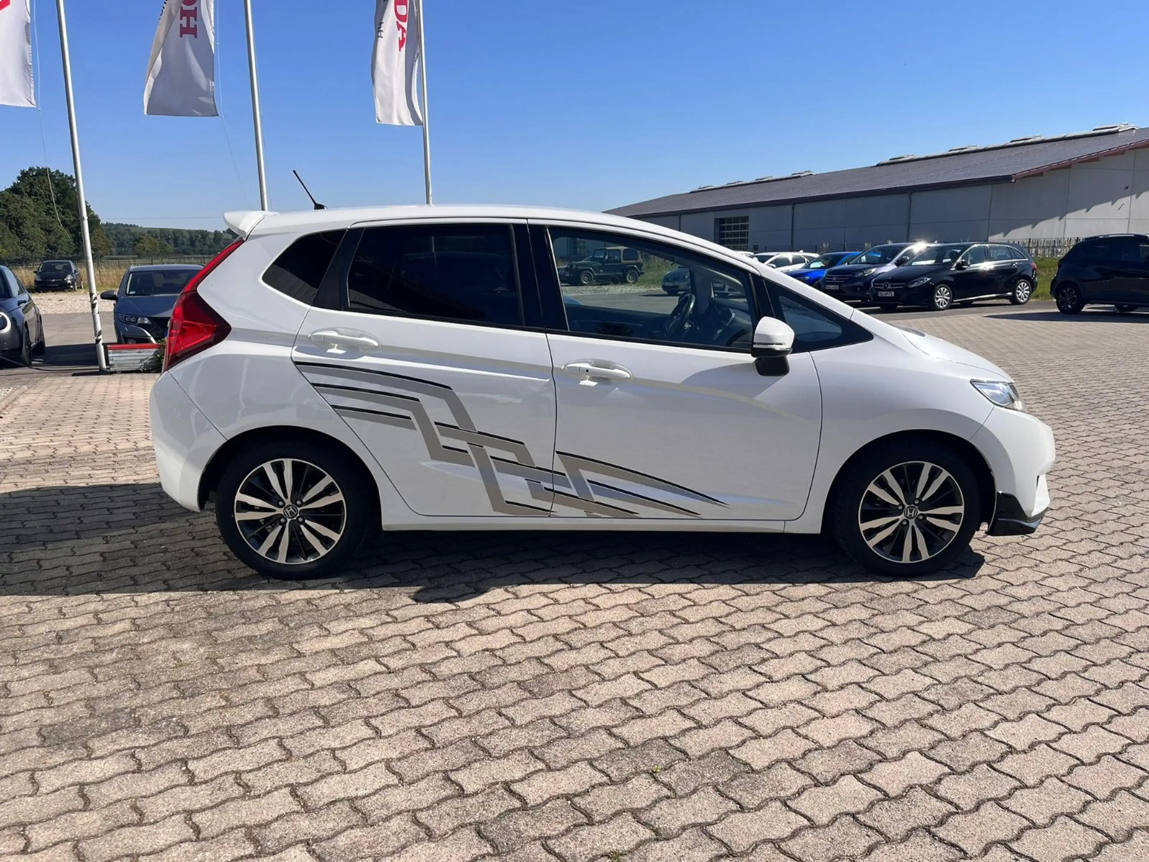 Honda Jazz 1.3 i-VTEC Elegance 1.5 i-Vtec Automatik — photo 4