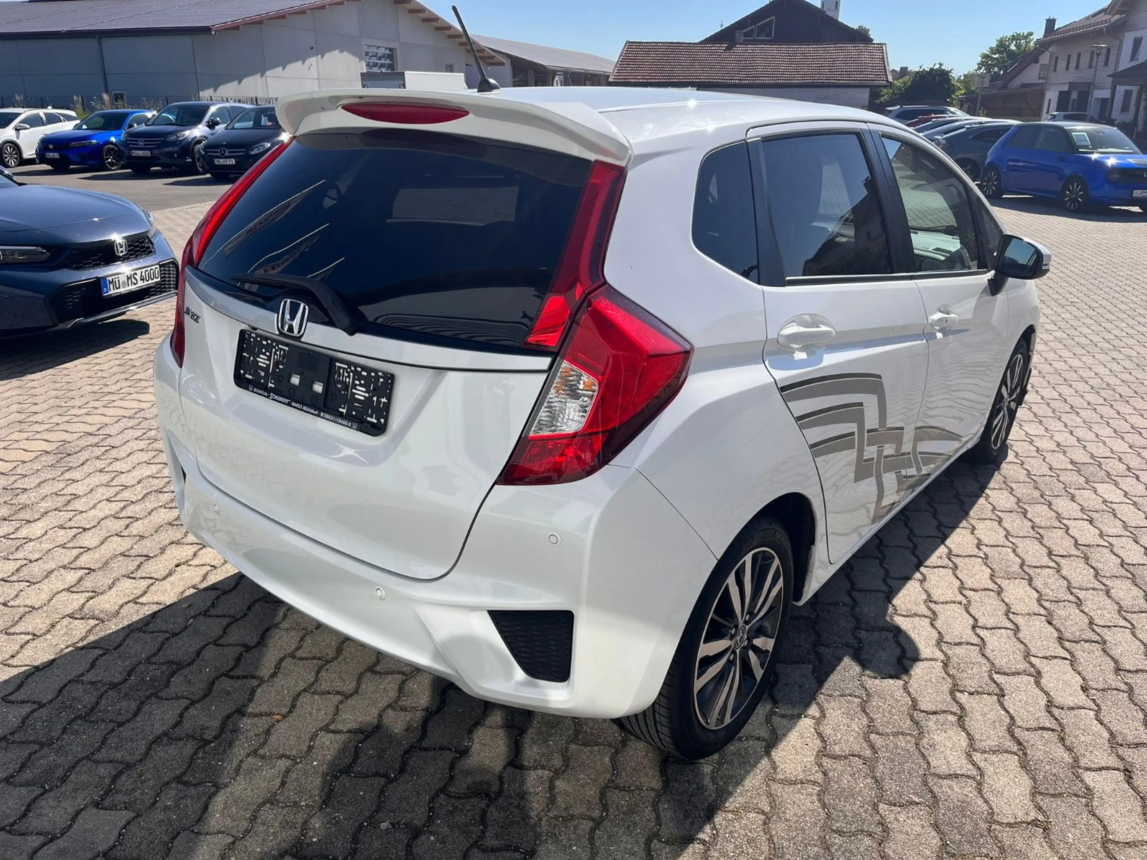 Honda Jazz 1.3 i-VTEC Elegance 1.5 i-Vtec Automatik — photo 8