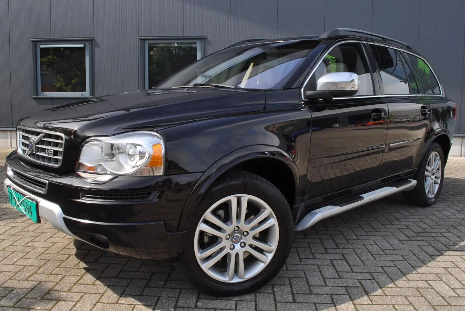 Volvo XC90 4.4 V8 Summum, full option, Automaatbak gereviseer Schwarz - 2