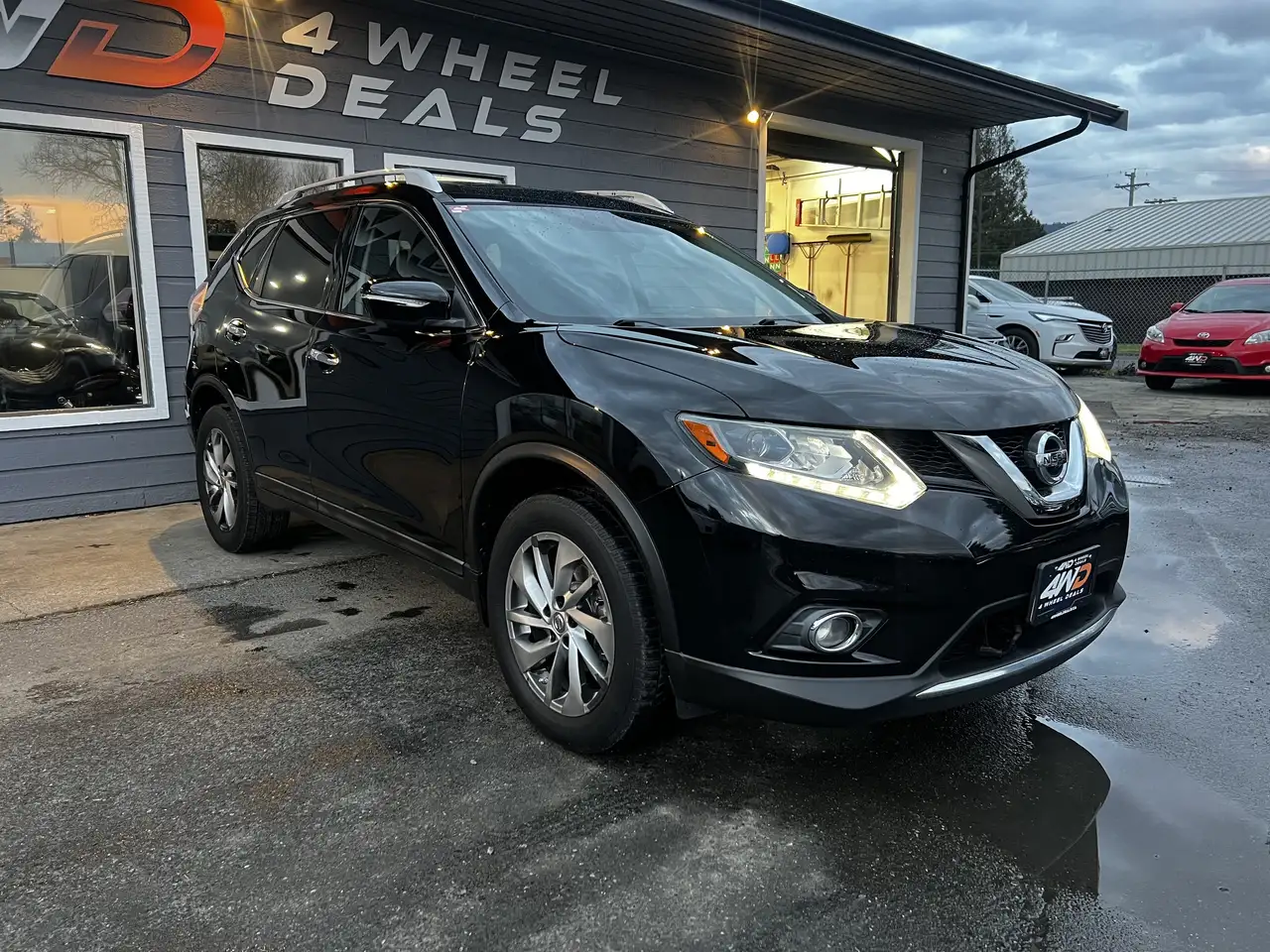 Nissan Rogue снимка Nissan Rogue