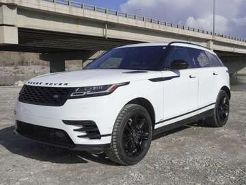 ONE OWNER CLEAN CARFAX LOCAL NEW SHIELD