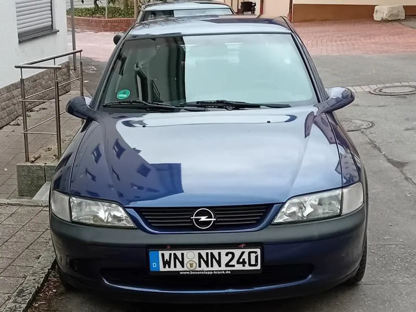 Opel Vectra Vectra 1.6 Синий - 1