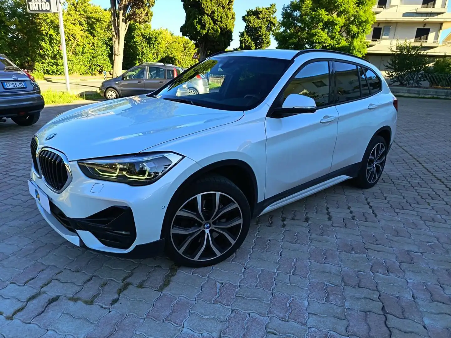 BMW X1 sDrive20d Sport Wit - 1