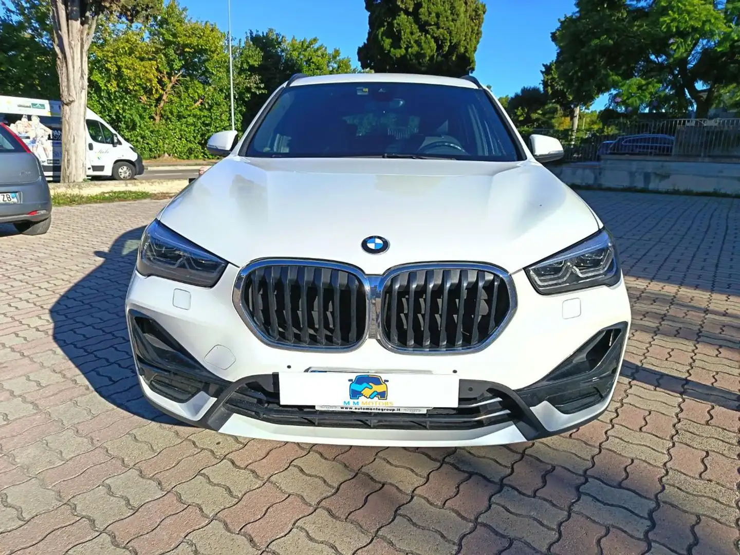 BMW X1 sDrive20d Sport Wit - 2