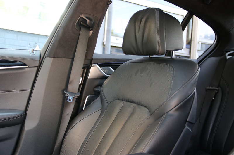 BMW 530 5-serie 530e iPerformance High Executive M-PAKKET — photo 25