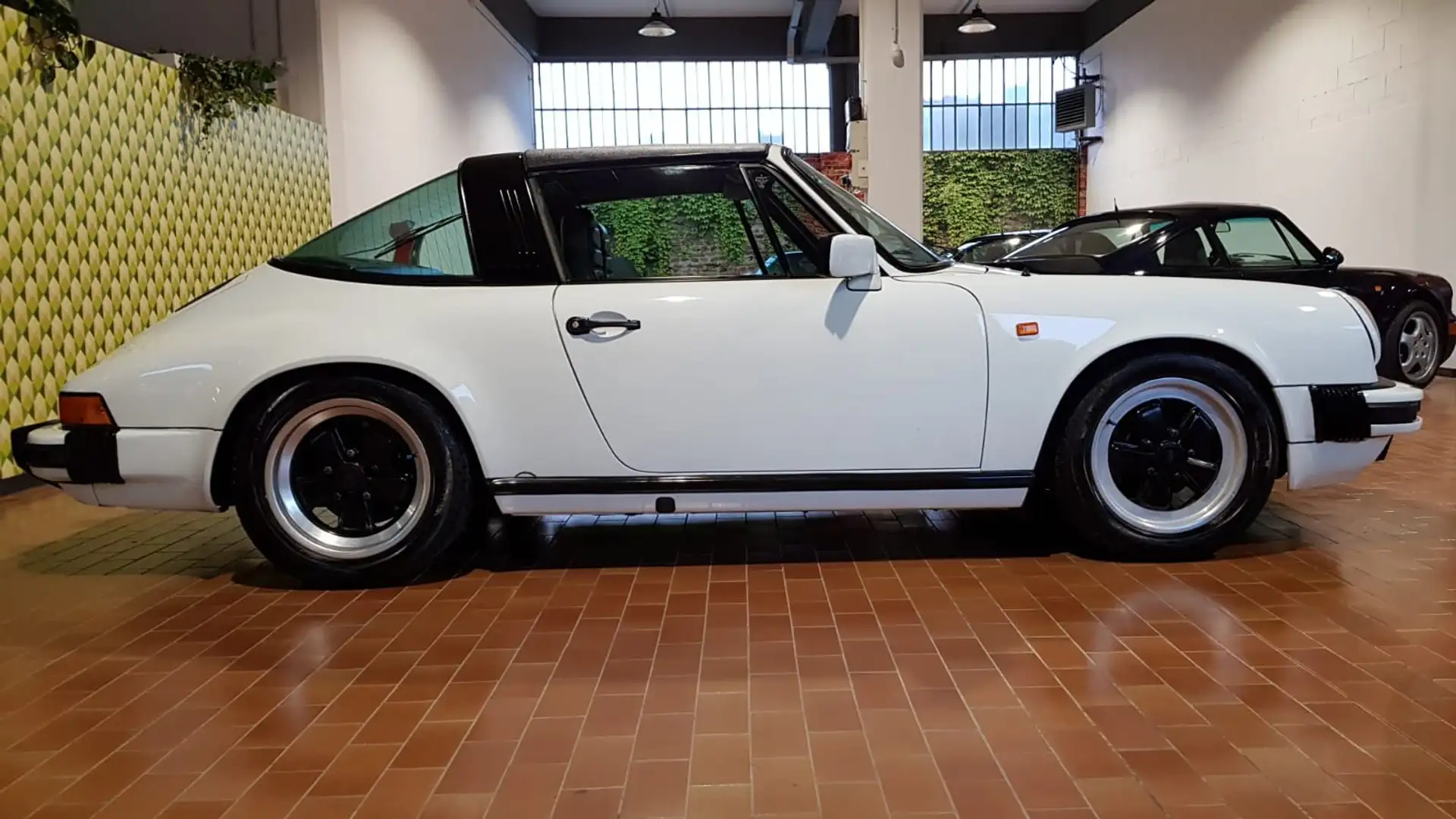Porsche 911 911 Porsche Targa 3000Sc 204cv Oro ASI Italia Bianco - 2
