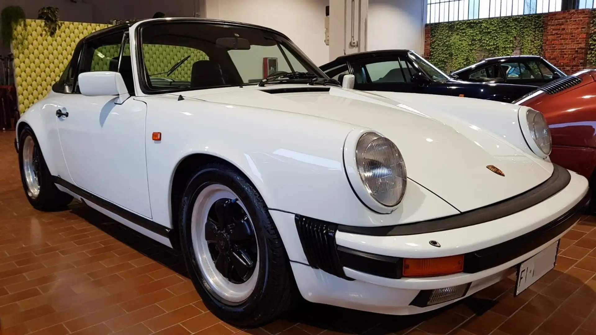 Porsche 911 911 Porsche Targa 3000Sc 204cv Oro ASI Italia Bianco - 1