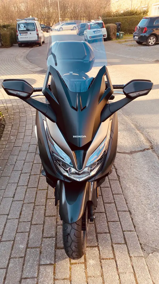 Honda Forza 350 Negro - 2