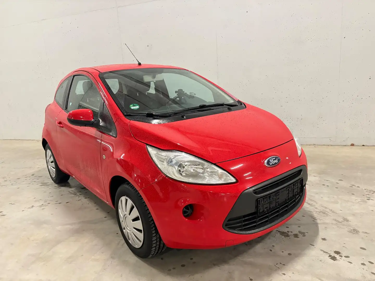 Ford Ka/Ka+ 1.2 Style start/stop Titanium Airco APK NAP Rojo - 2