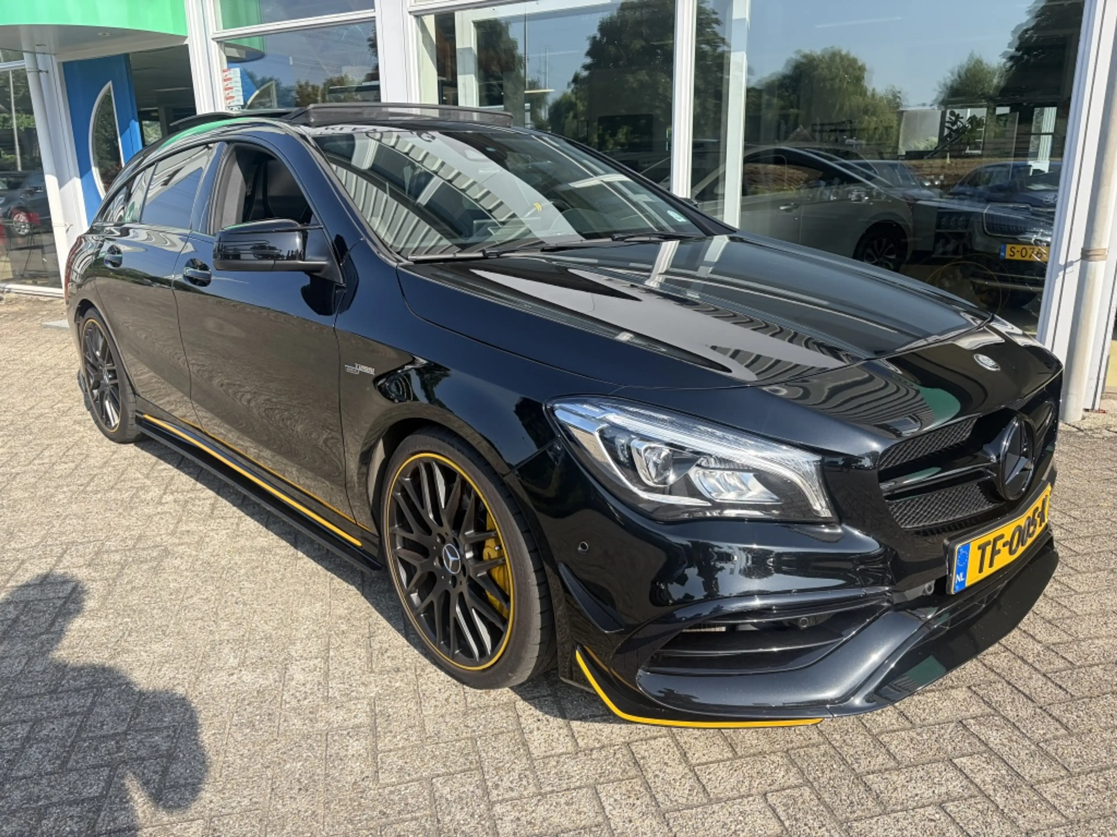 Mercedes-Benz CLA 45 AMG Shooting Brake AMG 4MATIC, Pano, Stoelverw, Specia — photo 4