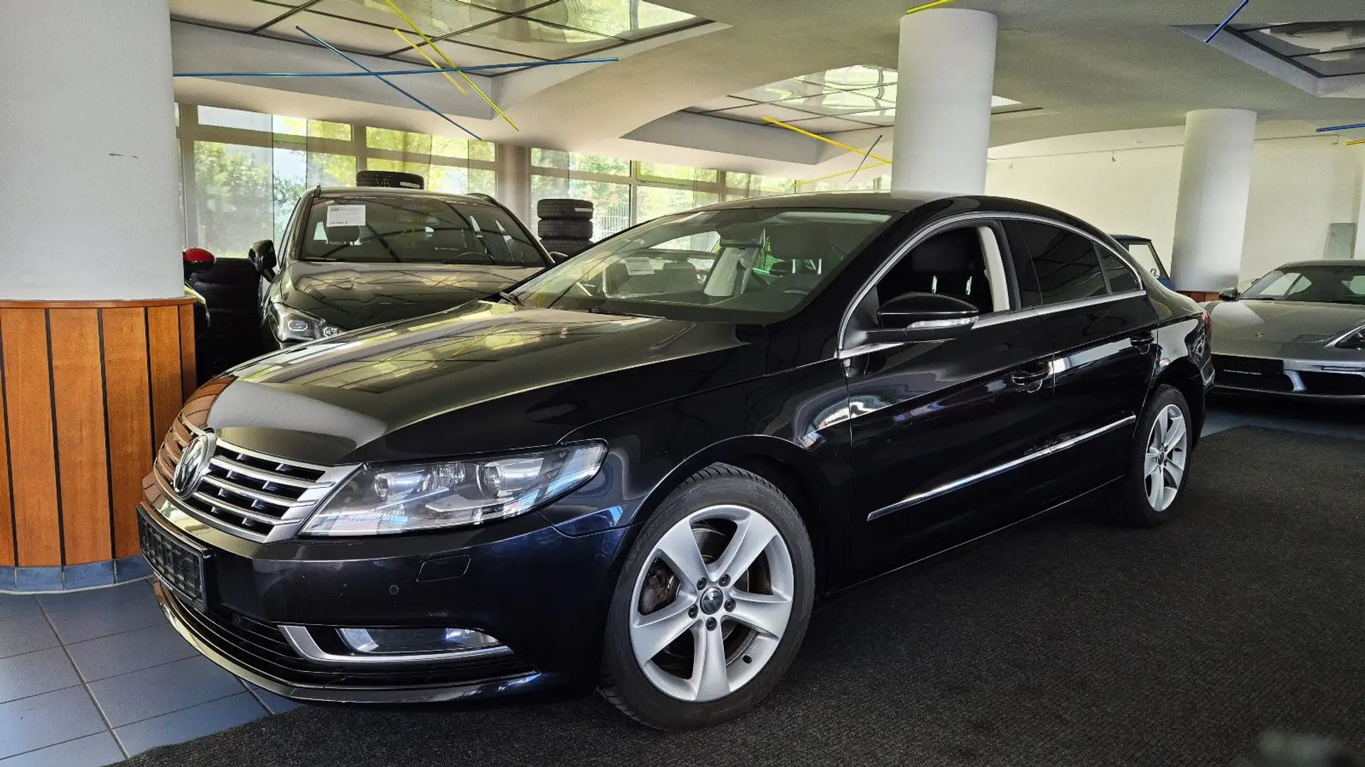 Volkswagen CC Sport BMT/AHK/Navi/PTS/SHZ/2.Hd/Scheckheftgep Schwarz - 1
