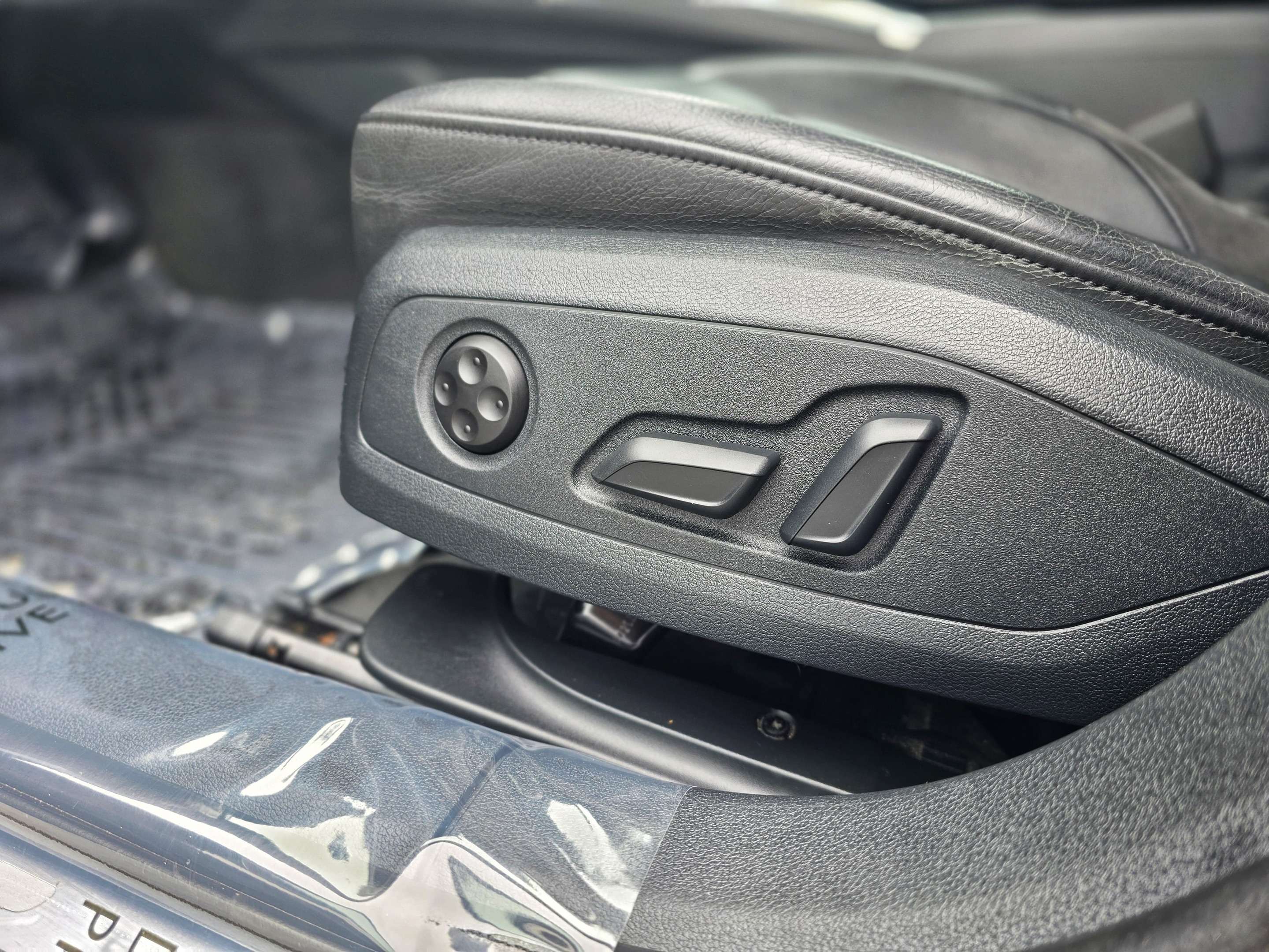 2018 Audi A4 12.3 TFT/Bang&Olufsen/Bind Spot/Technik/252HPTur thumb 28