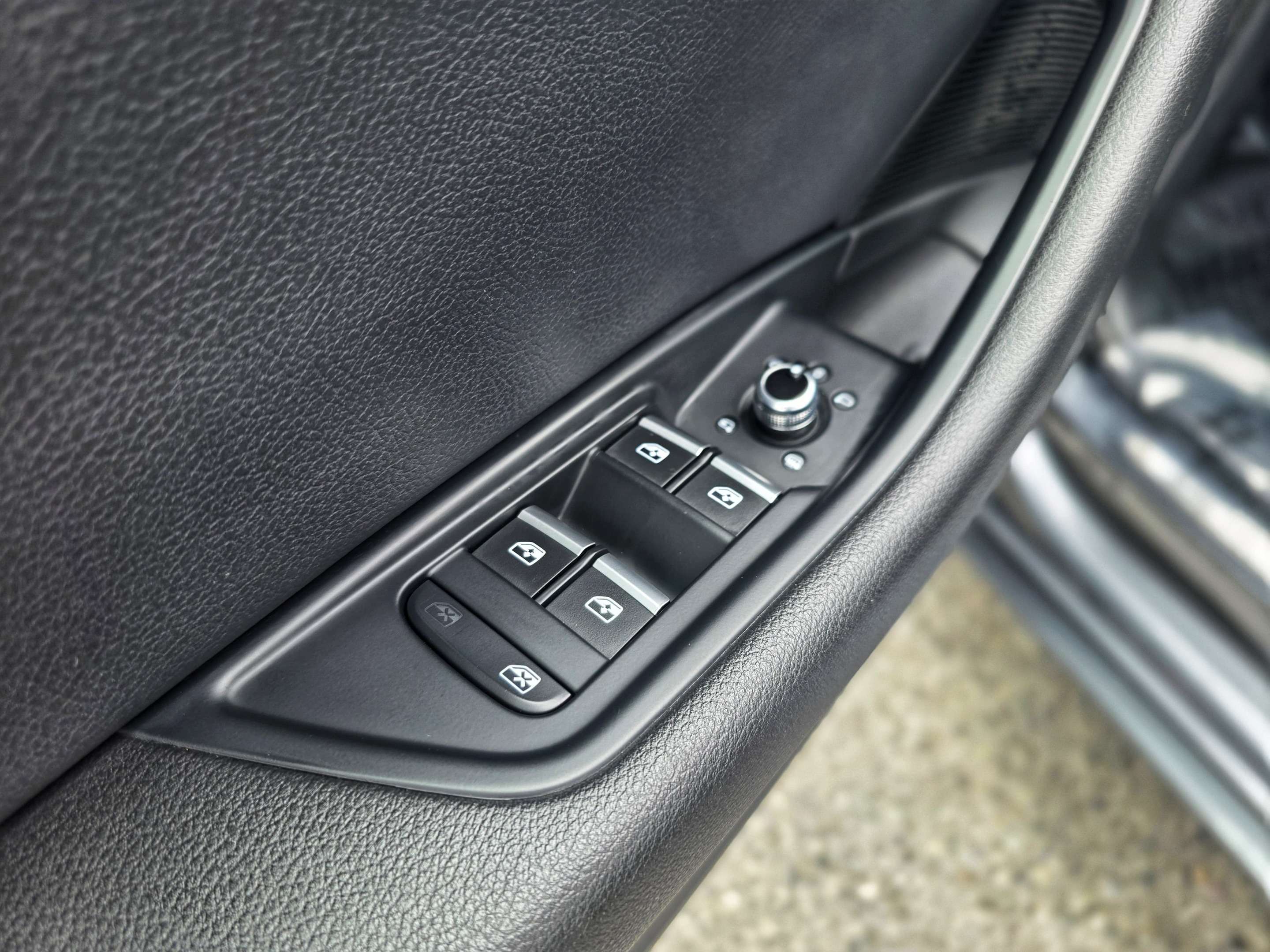 2018 Audi A4 12.3 TFT/Bang&Olufsen/Bind Spot/Technik/252HPTur thumb 13