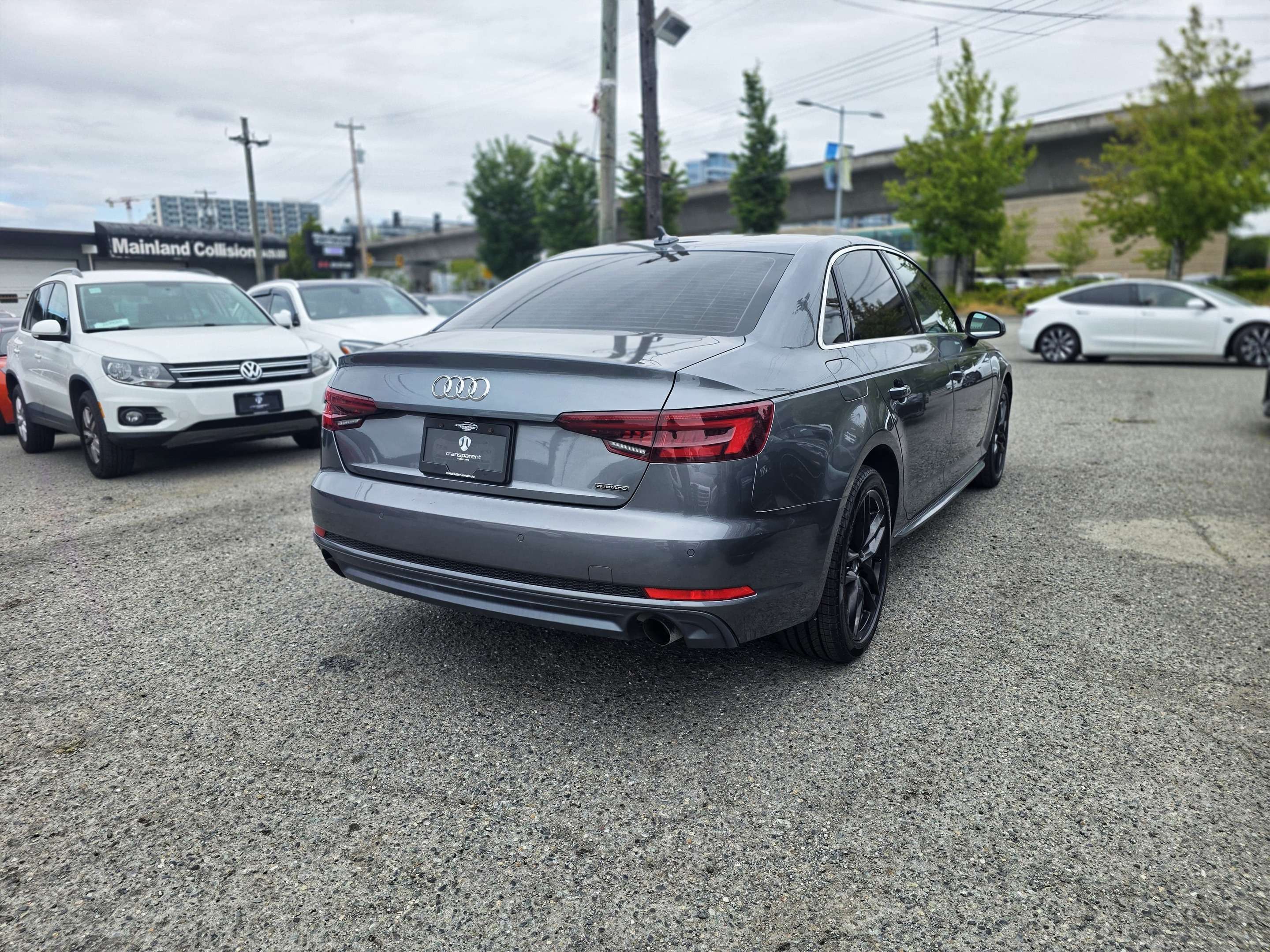 2018 Audi A4 12.3 TFT/Bang&Olufsen/Bind Spot/Technik/252HPTur alt 4