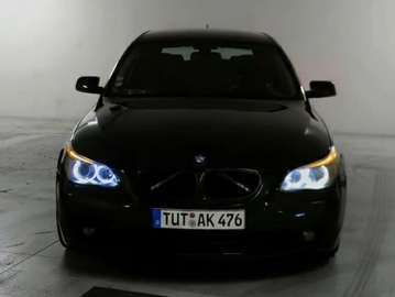 523i E60