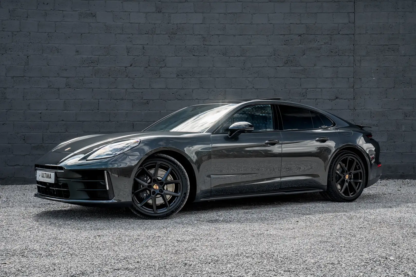 Porsche Panamera PHEV SPORTDESIGN/PANO/BOSE/ACC Grijs - 1