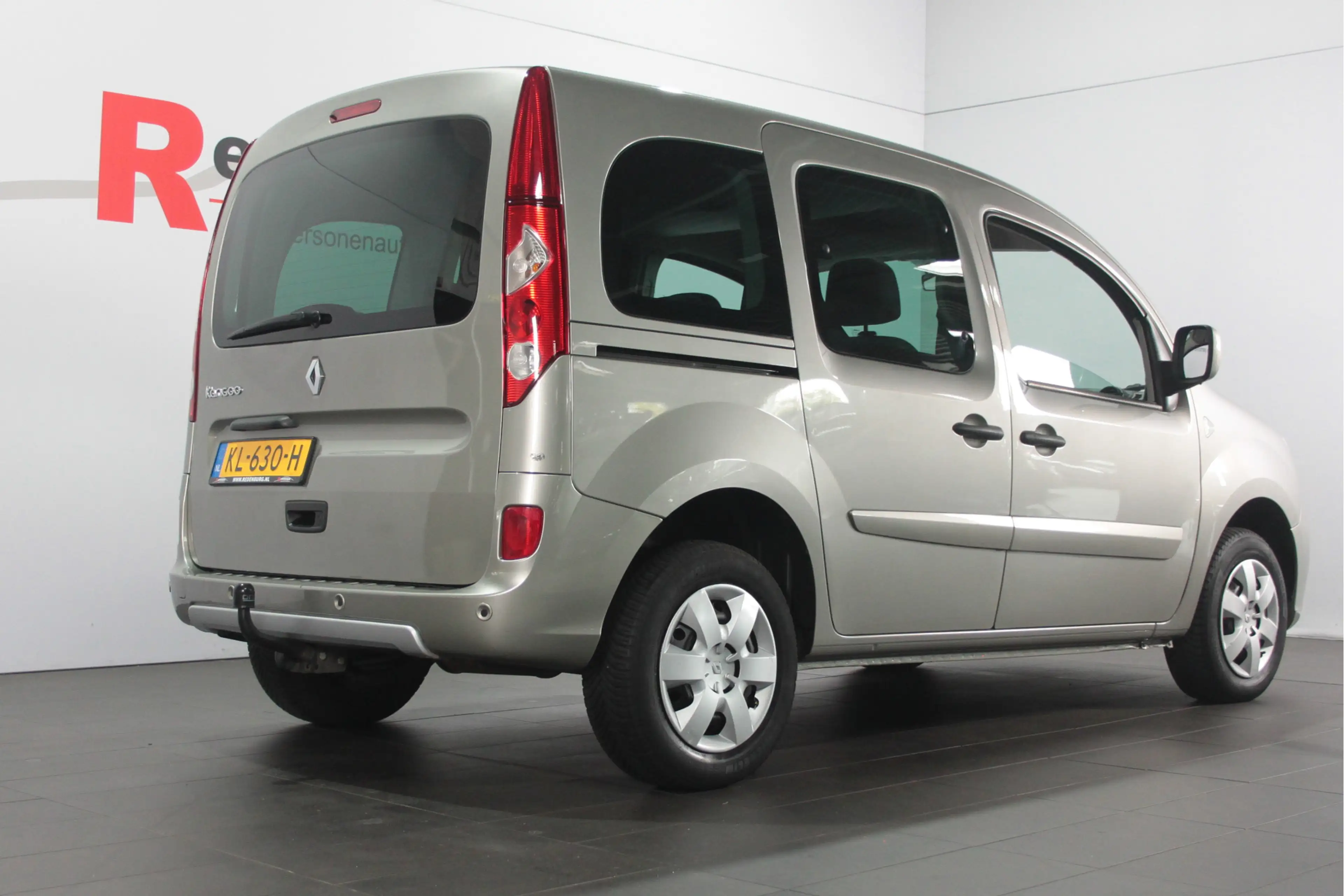 Renault Kangoo Family 1.6-16V Privilège - Automaat - 5 pers. — photo 2