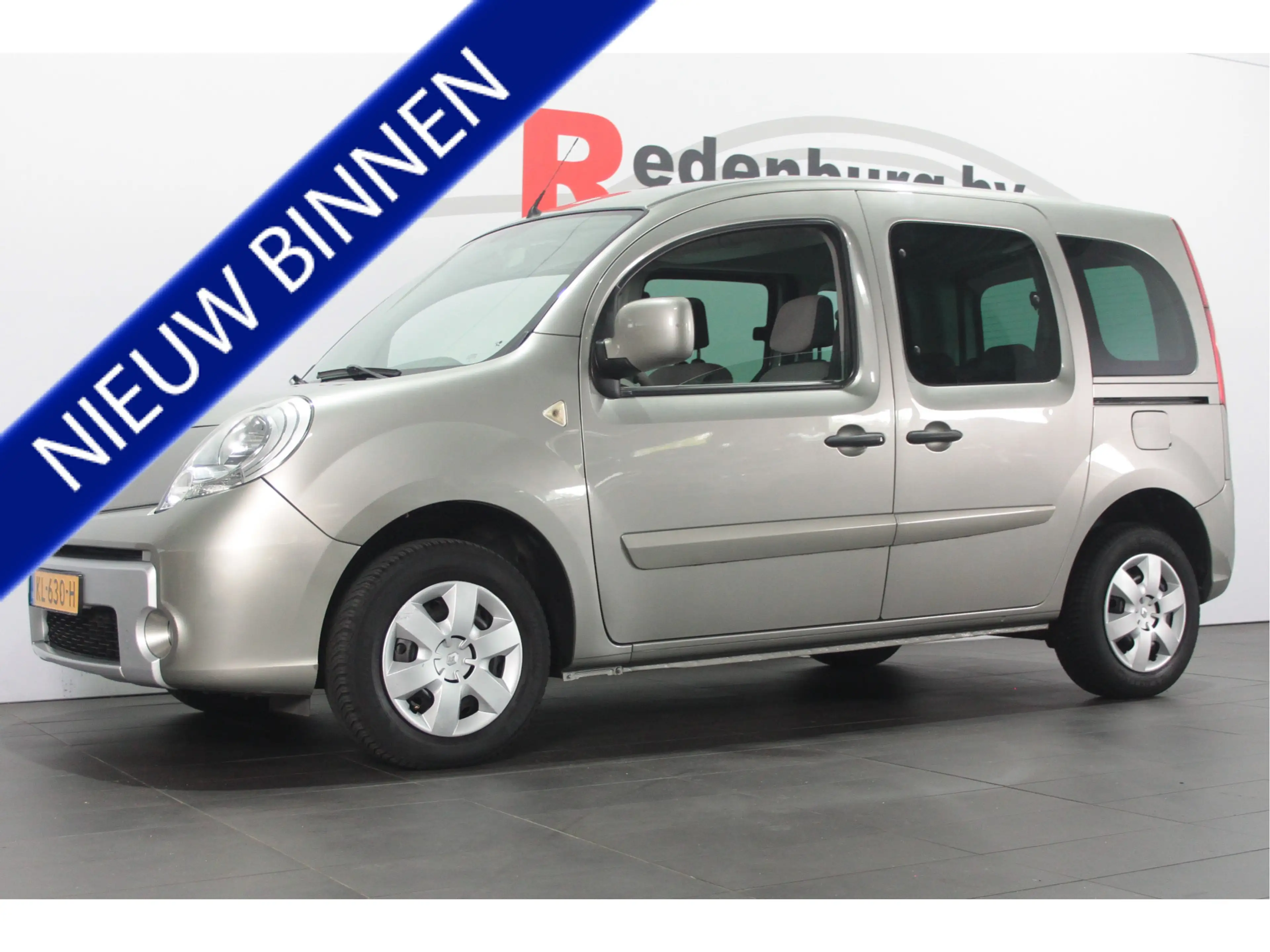 Renault Kangoo Family 1.6-16V Privilège - Automaat - 5 pers.