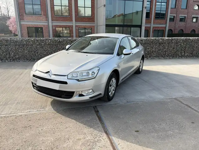 Citroen C5 1.6i