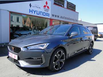 Leon ST e-Hybrid 1.4 Xcellence DSG (150 kW)