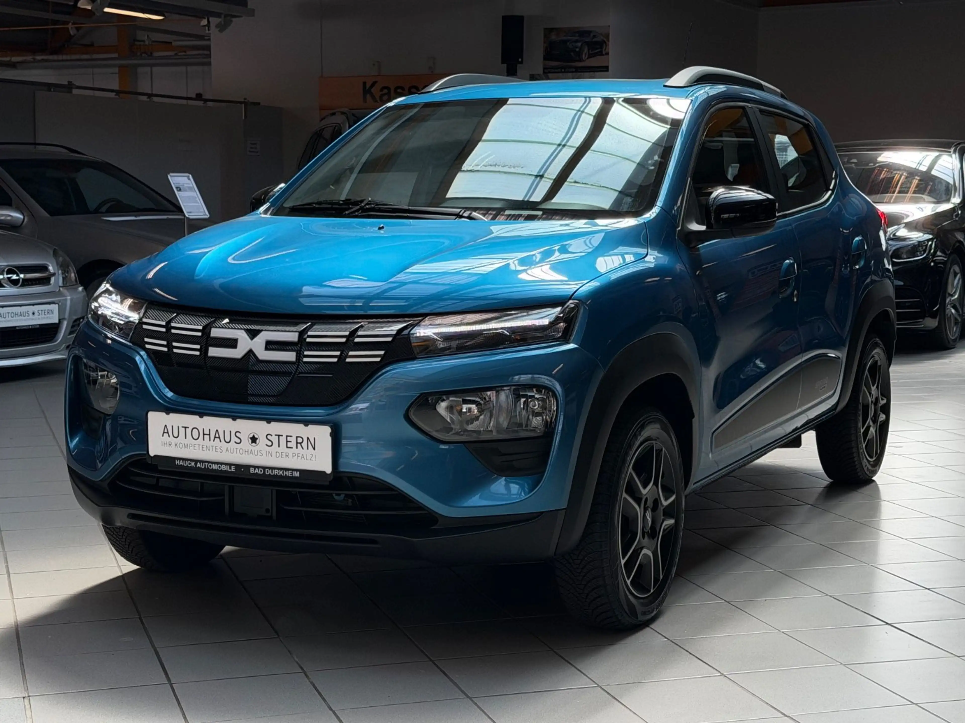 Dacia Spring Electric Essential|1.Hand|CarPlay|Kamera