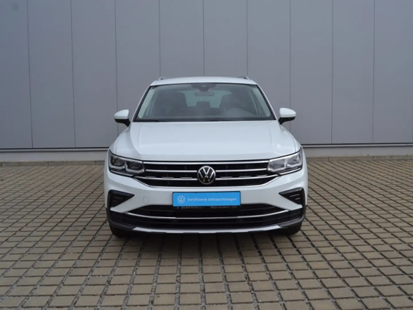 Volkswagen Tiguan 2.0 TDI DSG Elegance AHK/18-ZOLL/MATRIX/NAVI+VZE/ Weiß - 2