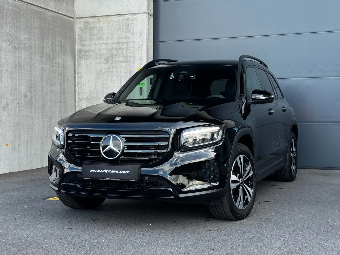 Mercedes-Benz GLB 180 PROGRESSIVE FACELIFT NIGHT LED LEDER CAMERA ACC Noir - 2