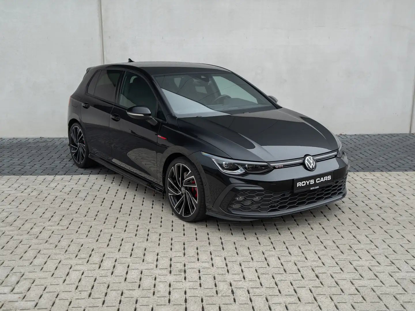 Volkswagen Golf GTI 2.0 TSI DSG 2023 MODEL - CAMERA - IQ - H&K - ACC Noir - 1