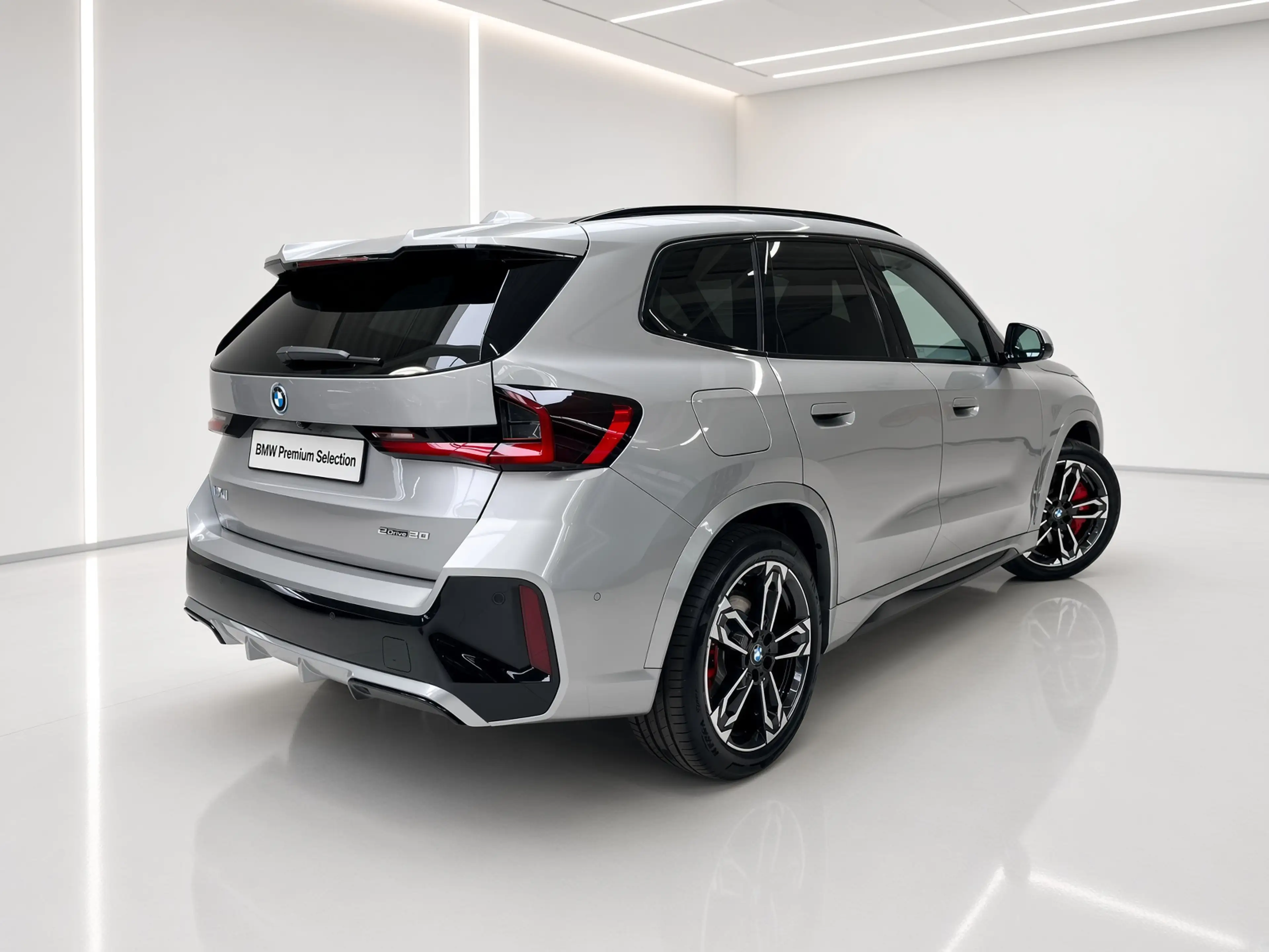BMW iX1 eDrive20 67 kWh — photo 3