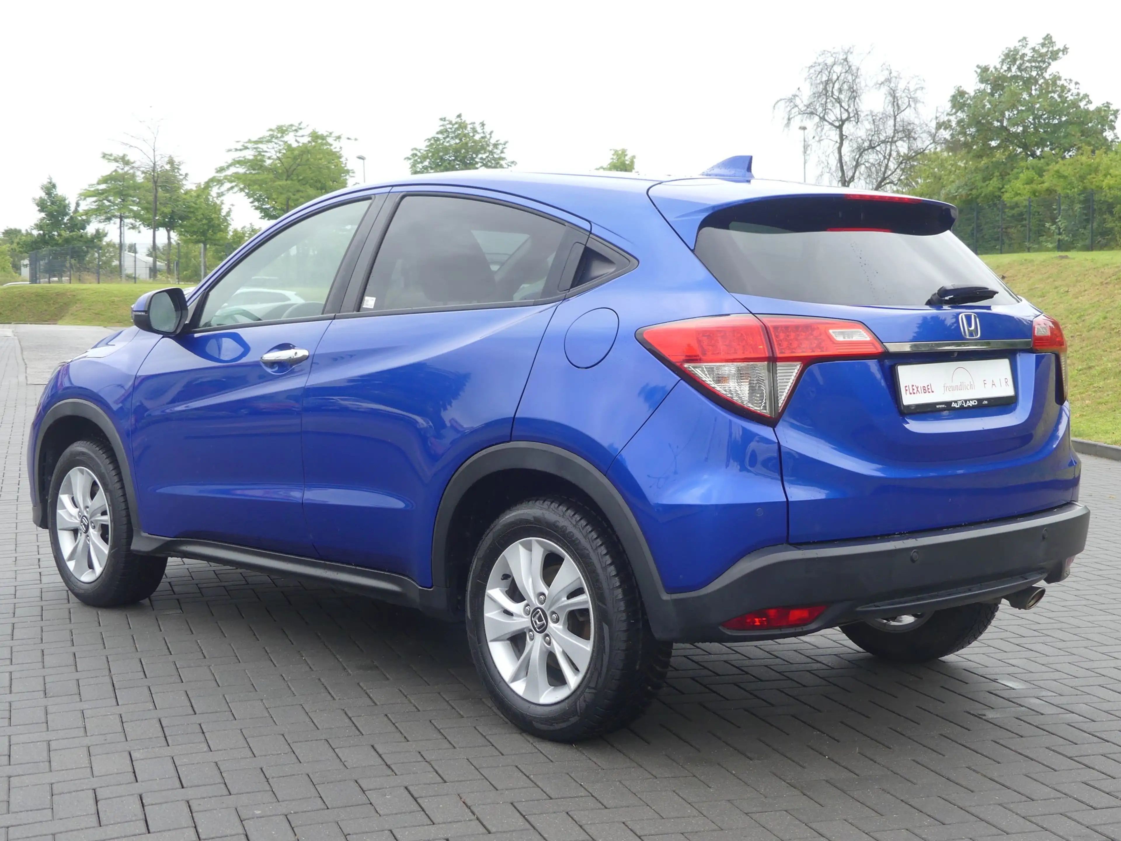 Honda HR-V 1.5 Elegance LED Navi Kamera Tempomat DAB — photo 3