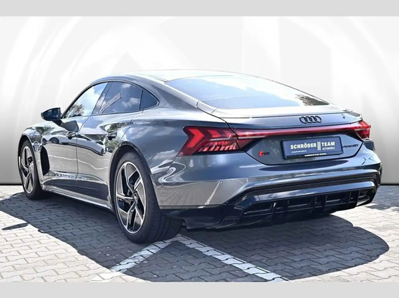 Audi e-tron GT RS Laser HuD BO Pano Sitzbelüft. 4