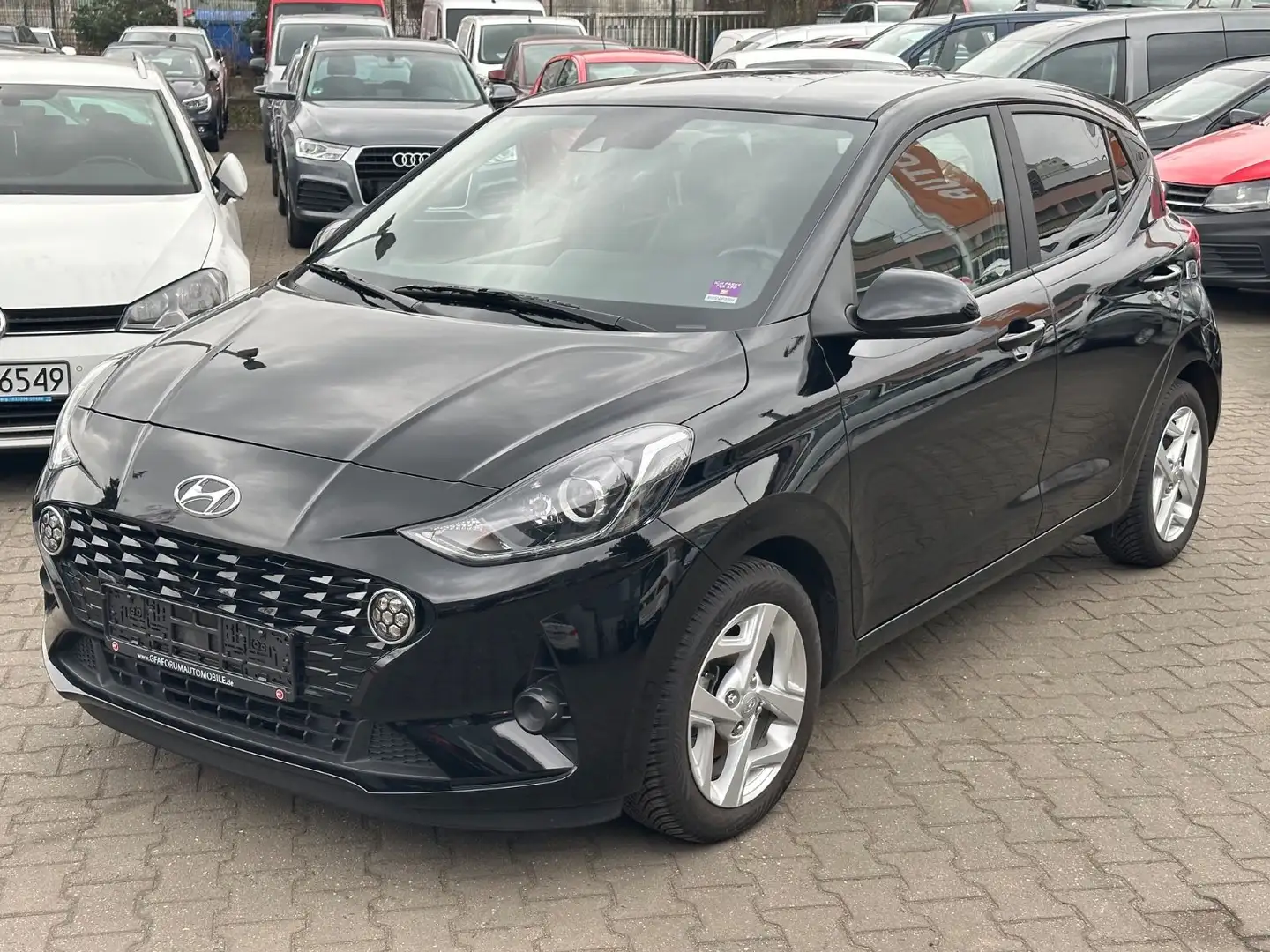 Hyundai i10 Connect & Go Kamera-CarPlay Чорний - 1