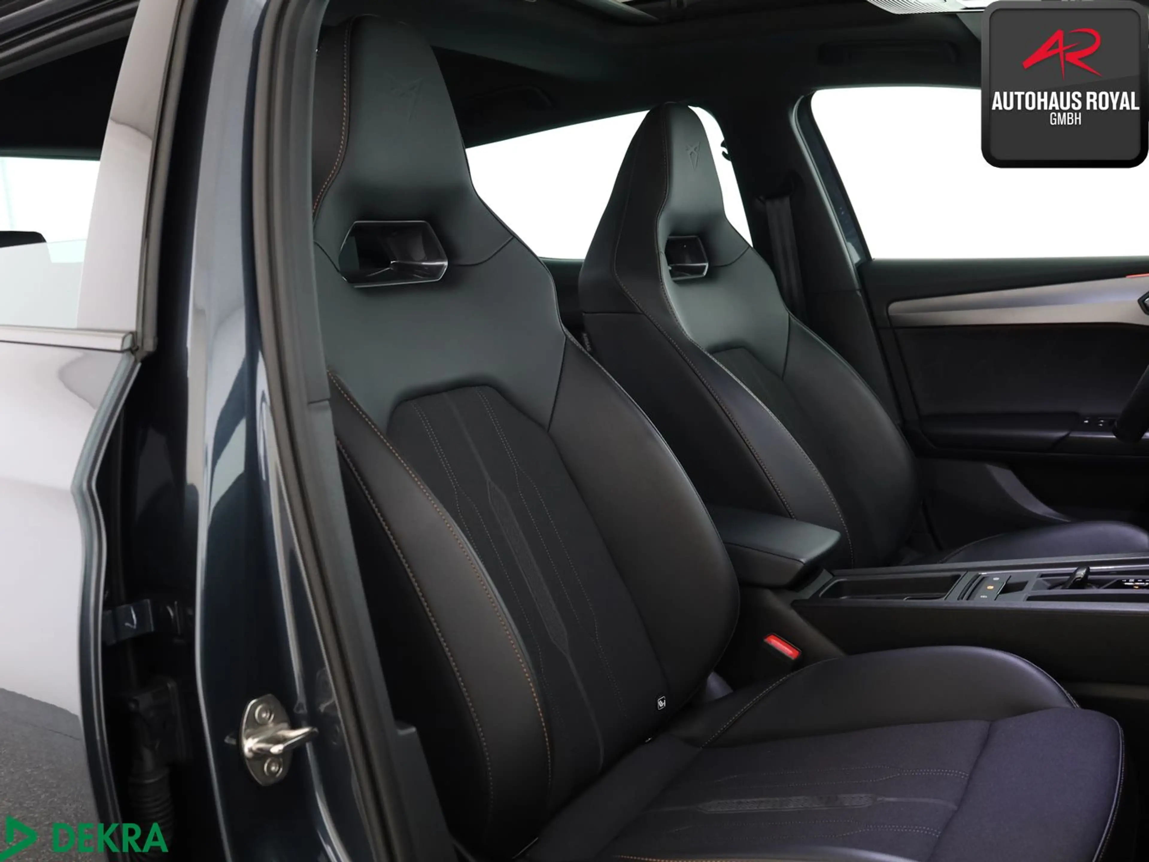 CUPRA Leon 2.0 TSI VZ PANO,MATRIX,MEMORY,TOTWINKEL,ACC — photo 11