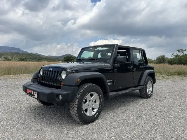 Jeep Wrangler Unlimited 2.8CRD Sport