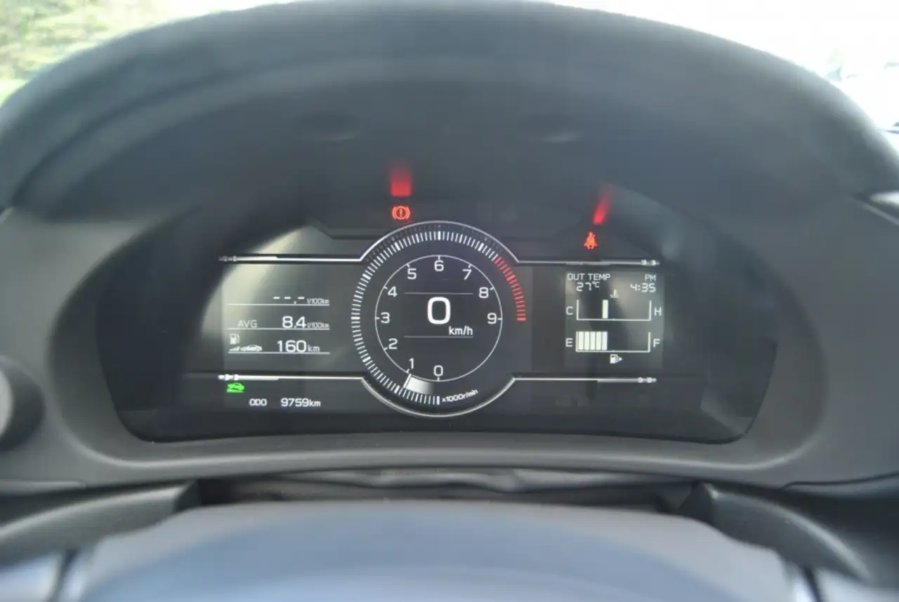 Subaru BRZ снимка Subaru BRZ