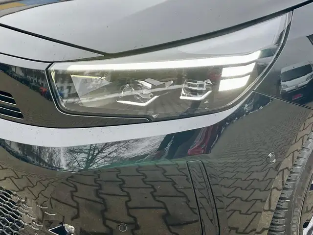 Opel Corsa view 4