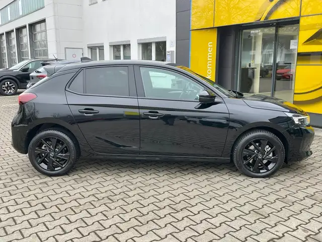 Opel Corsa view 8