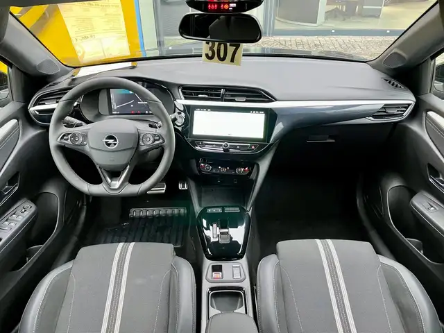 Opel Corsa view 11