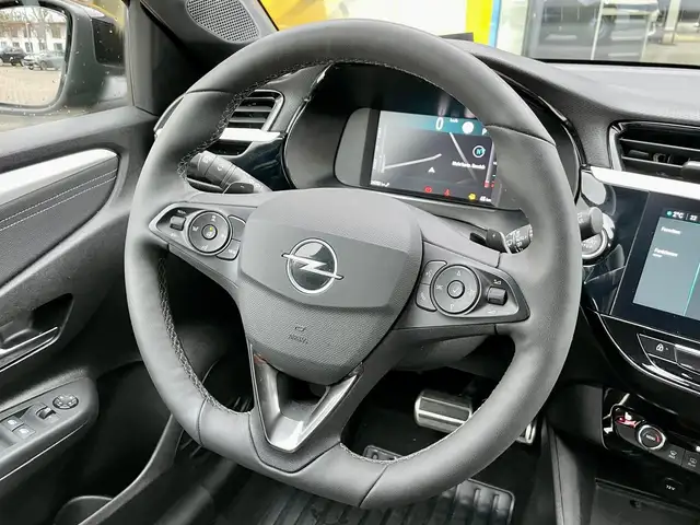 Opel Corsa view 12