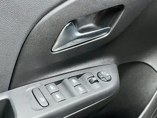 Opel Corsa view 14