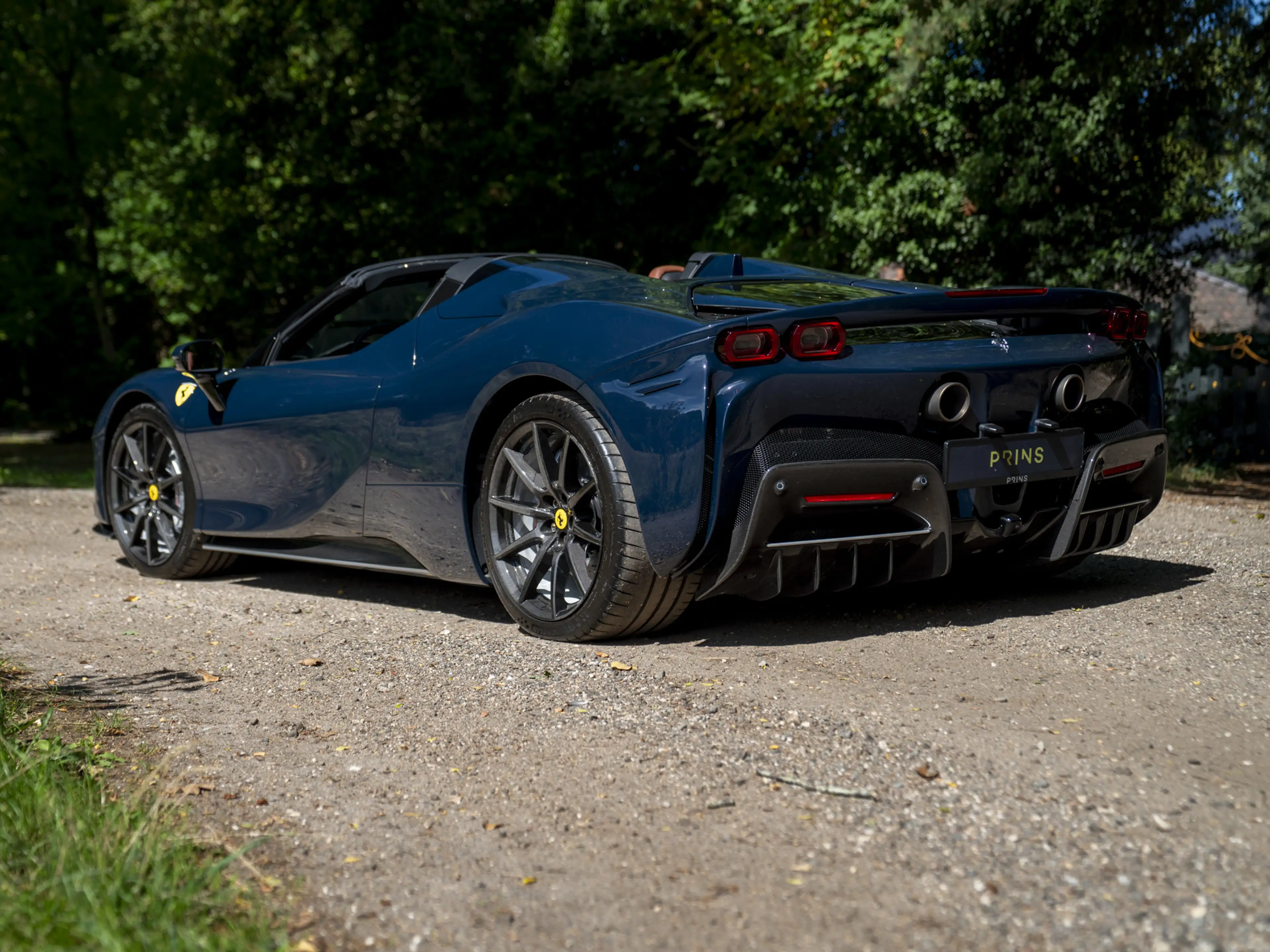 Ferrari SF90 Spider 4.0 V8 | Blu Pozzi | Full carbon! | Carbon wheels — photo 15